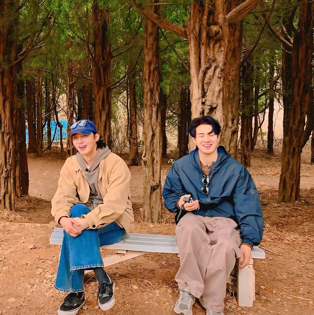 Unplanned Trip Limited Edition 꽃보다 청춘 리미티드 에디션 k variety show travel show adventure comedy korean reality show Choi Woo Shik Park Seo Joon 9