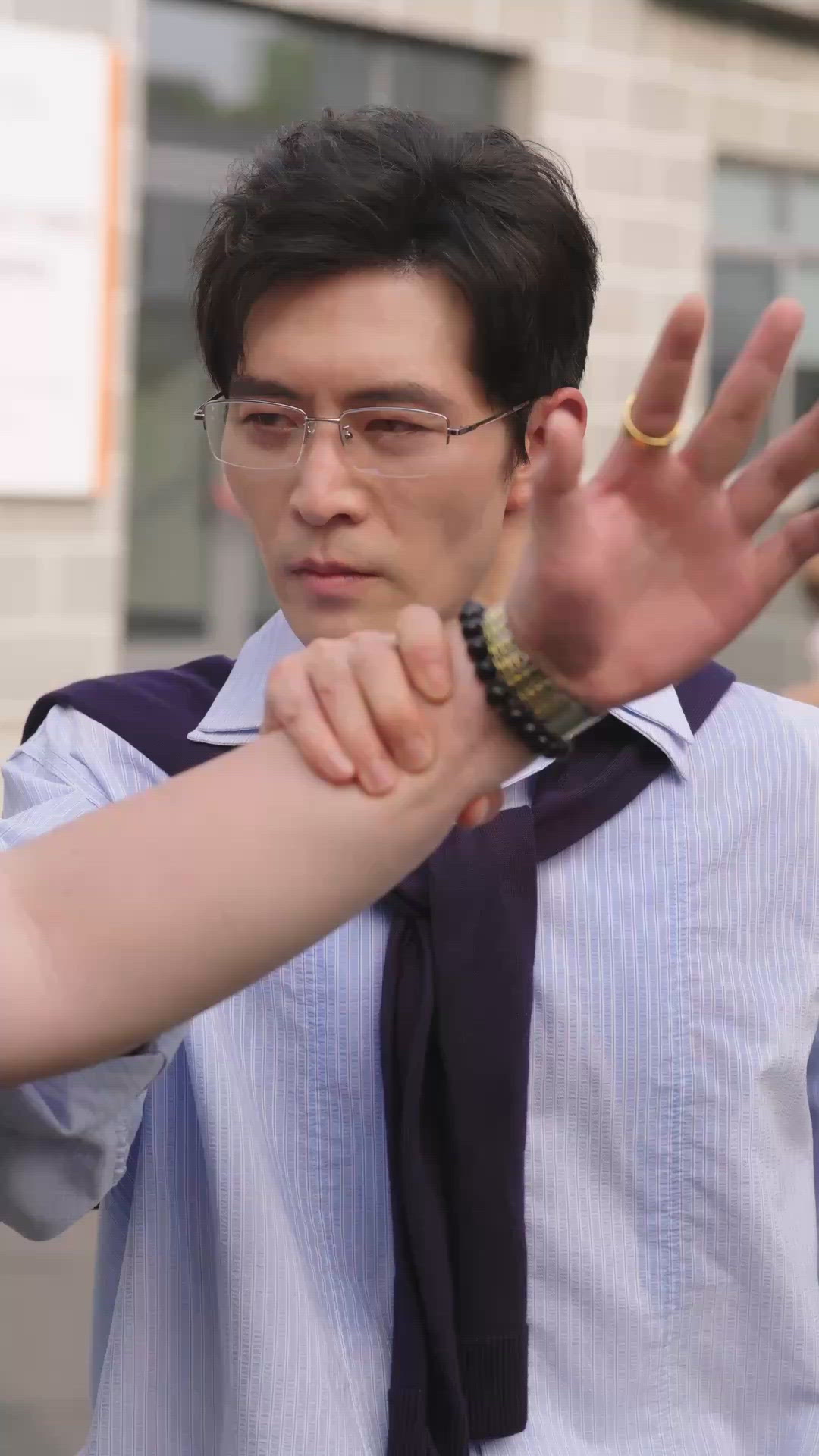 Waiting for the Parisian Breeze 等一场巴黎的风 暗潮 Zhong Xi Zhao Ting Yi 钟熙 赵廷义 Office Romance Contract Dating Slow Burn micro drama mini series vertical dramas mobile dramas ep 22
