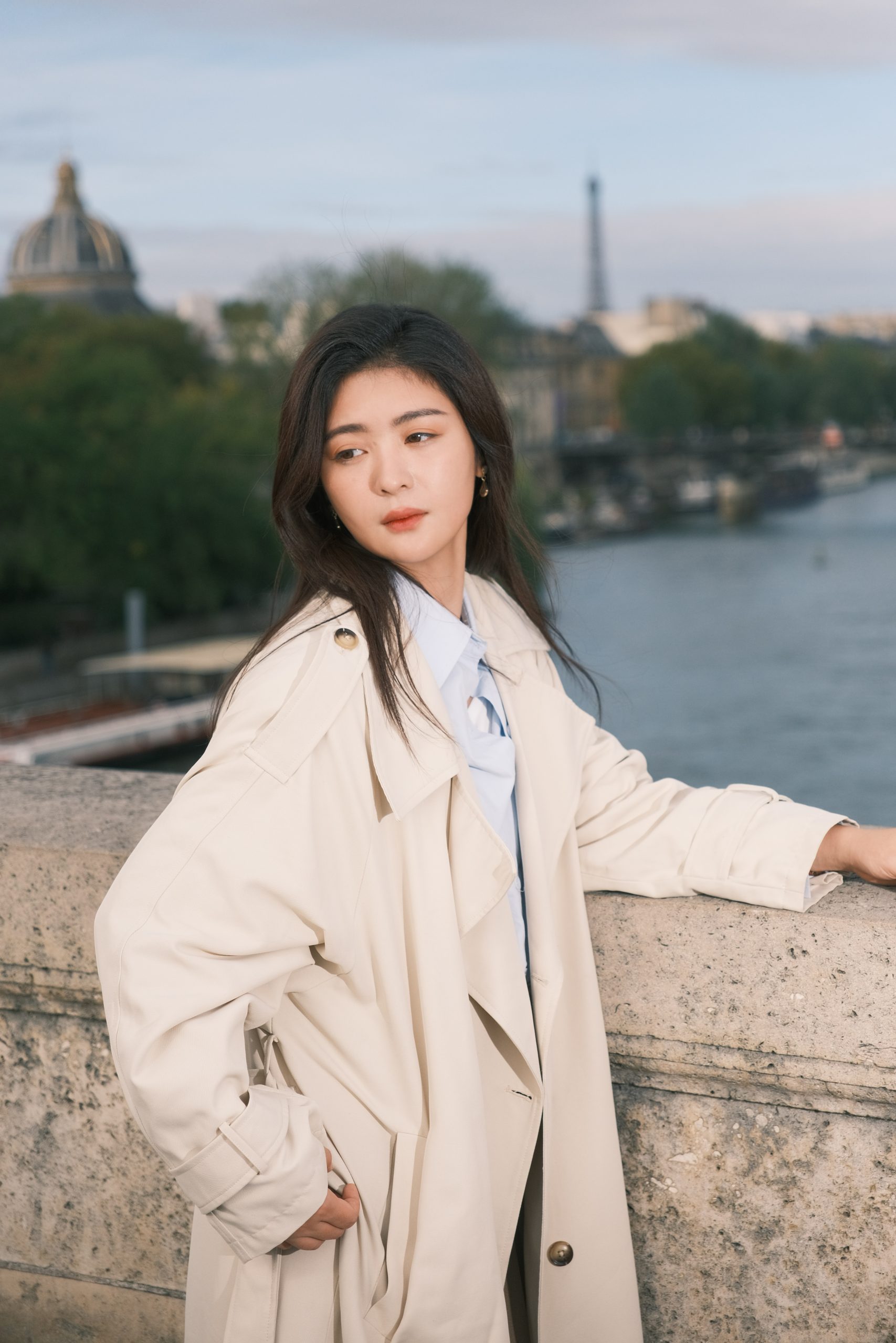 Waiting for the Parisian Breeze 等一场巴黎的风 暗潮 Zhong Xi 钟熙 Office Romance Contract Dating Slow Burn micro drama mini series vertical dramas mobile dramas 8