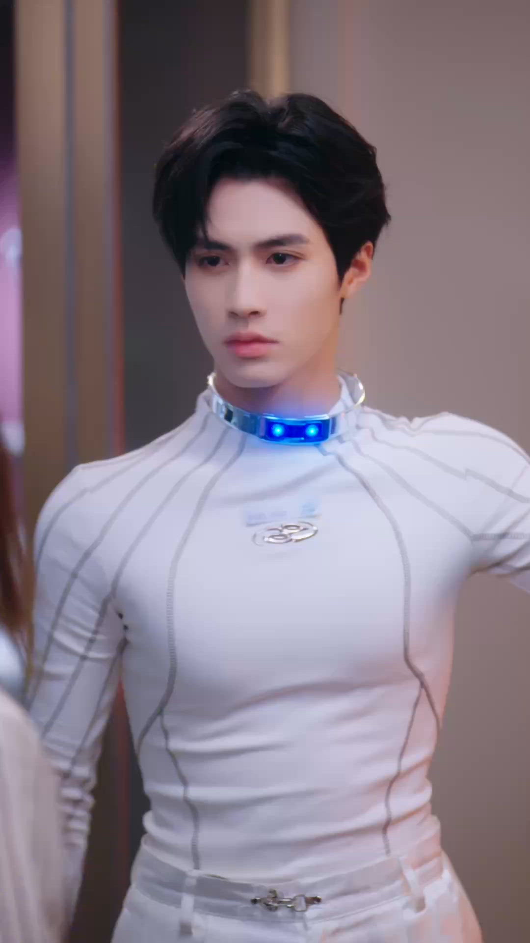 Yang Peng Cheng 杨鹏丞 Deng Ling Shu 邓灵枢 Love Beyond Order 秩序之外 Sci-fi Heart-tormenting Love Robot Viu Chinese micro dramas Duanju Vertical drama short dramas mobile drama mini series ep3
