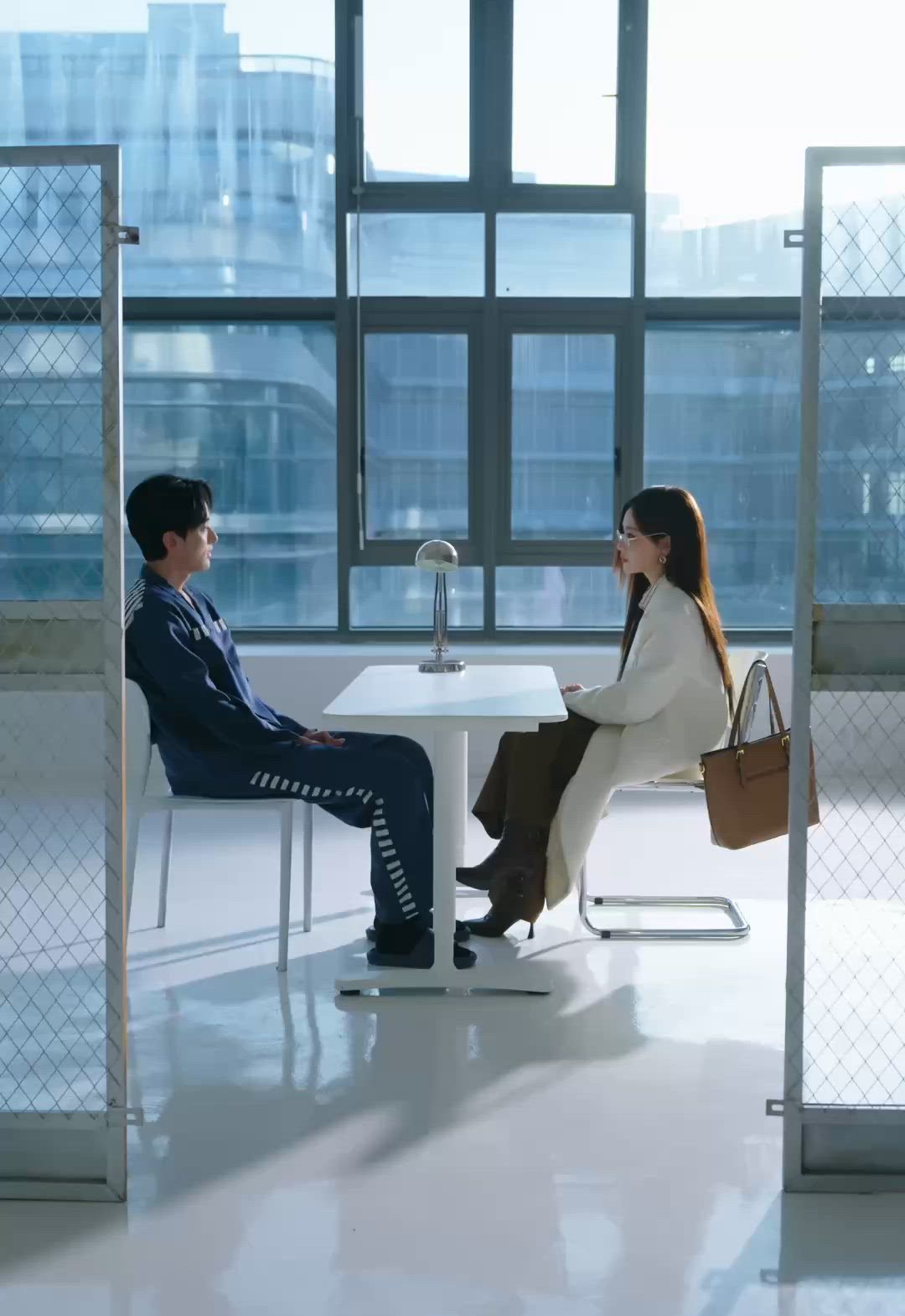 Yang Peng Cheng 杨鹏丞 Deng Ling Shu 邓灵枢 Love Beyond Order 秩序之外 Sci-fi Heart-tormenting Love Robot Viu Chinese micro dramas Duanju Vertical drama short dramas mobile drama mini series ep60