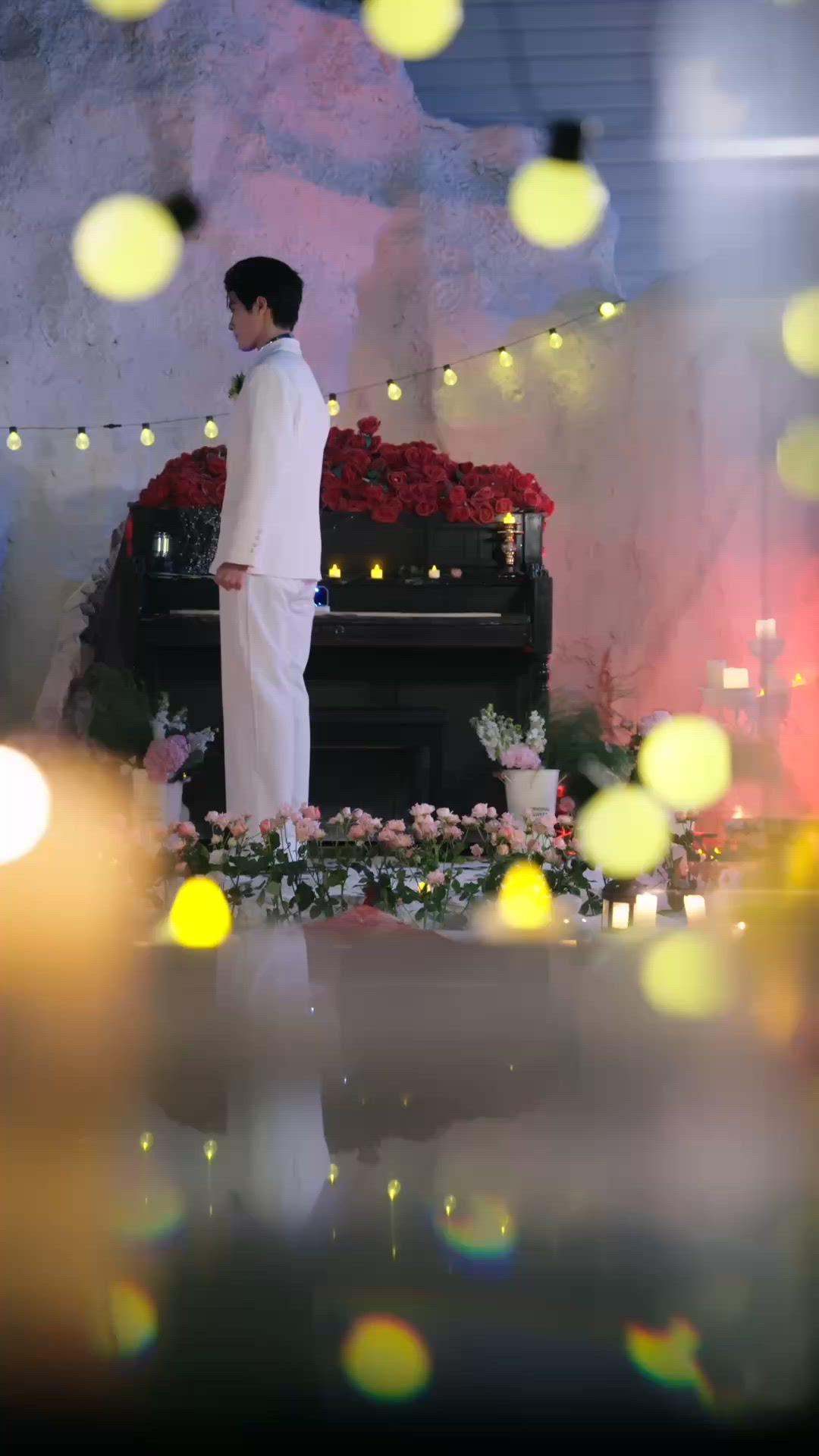 Yang Peng Cheng 杨鹏丞 Love Beyond Order 秩序之外 Sci-fi Heart-tormenting Love Robot Viu Chinese micro dramas Duanju Vertical drama short dramas mobile drama mini series ep70
