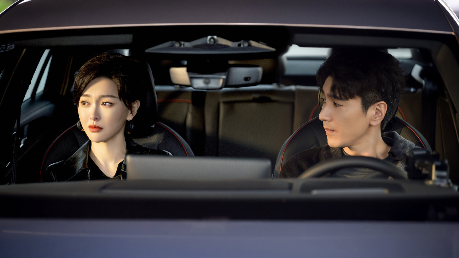 爱情没有神话 Lady Liberty 独身女人 Grand Power Media Viu Cdramas Fresh Releases Romance 唐嫣 Tiffany Tang as Lin Zhan Qiao Mark Chao as He Han 赵又廷 9