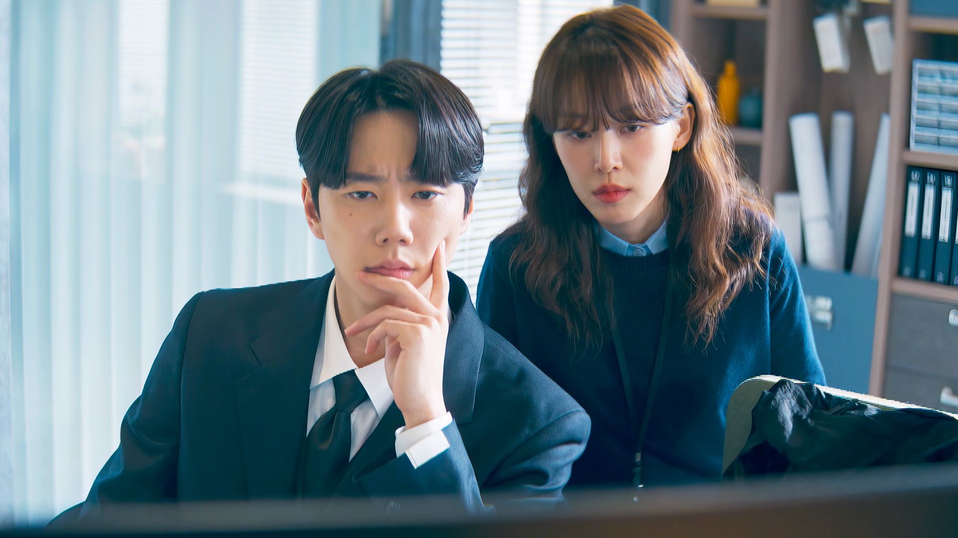 신입사원 강회장 Reborn Rookie ep2 新进社员姜会长 Korean Viu Original kdramas to watch Lee Jun Young Lee Ju Myoung Workplace Fantasy Mystery Rom com