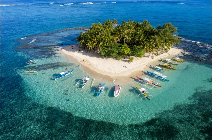 Love-Siargao island Love, Siargao Alden Richards Nadine Lustre rom com Viu Pinoy Drama Philippine romantic drama TV series Filipino dramas