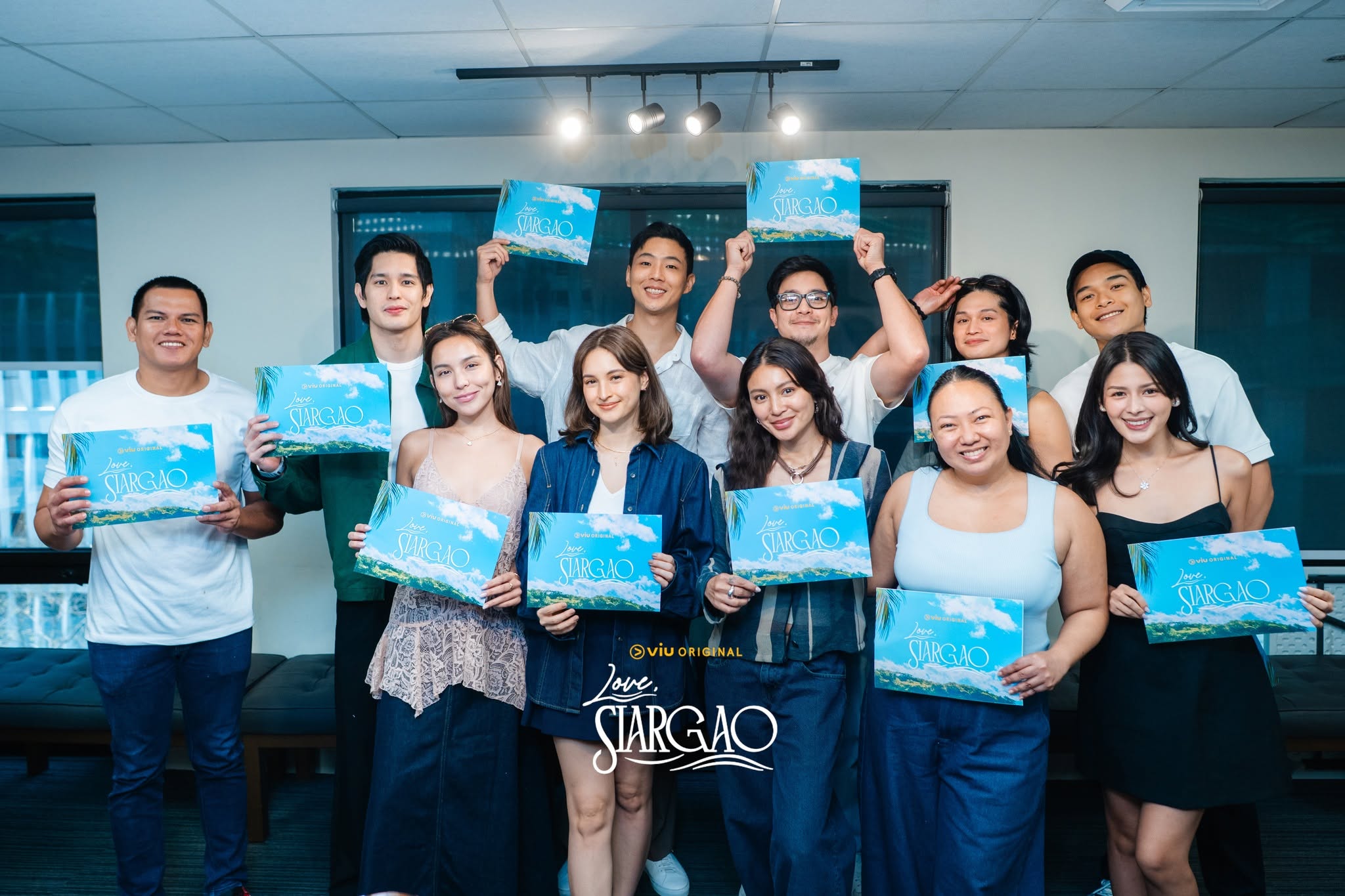all cast of Love, Siargao Alden Richards Nadine Lustre rom com Viu Pinoy Drama Philippine romantic drama TV series Filipino dramas