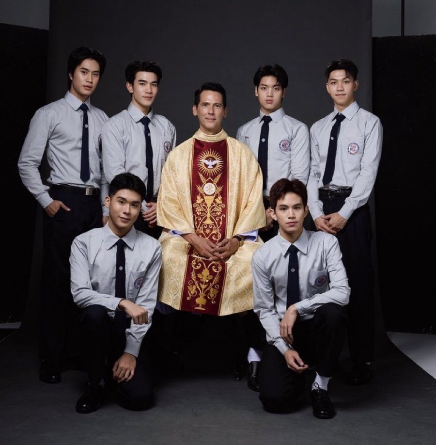 cast of Ticket to Heaven เด็กชายไม่ไปสวรรค์ GMMTV Thai BL Dramas Asian Dramas Melodrama LGBTQ+ Romance Youth Gemini Norawit Titicharoenrak Fourth Nattawat Jirochtikul 5