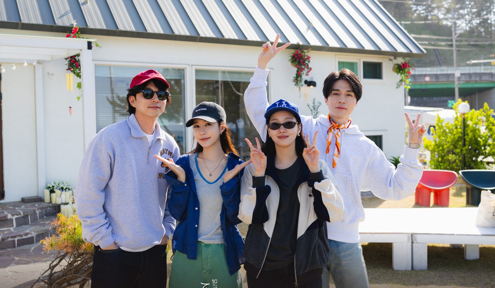 도깨비 동창회 Guardian The Lonely and Great God 10th Anniversary 鬼怪10周年旅行 Guardian The Lonely and Great God the Reunion Goblin CJ tvN K Variety Gong Yoo Lee Dong Wook Kim Go Eun Yoo In Na 6