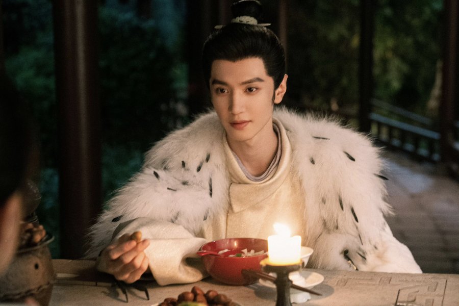 Chen Zhe Yuan 陈哲远 御廷谣 Royal Betrothal Demon Viu cdramas to watch historical Costume Romance Political 6