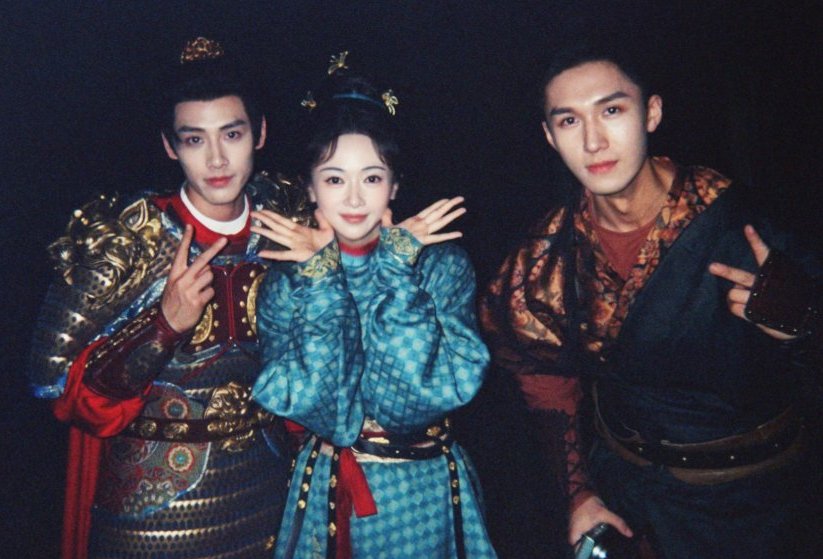 Huang Zu Xin Wu Jin Yan 御廷谣 Royal Betrothal Demon Viu cdramas to watch historical Costume Romance Political