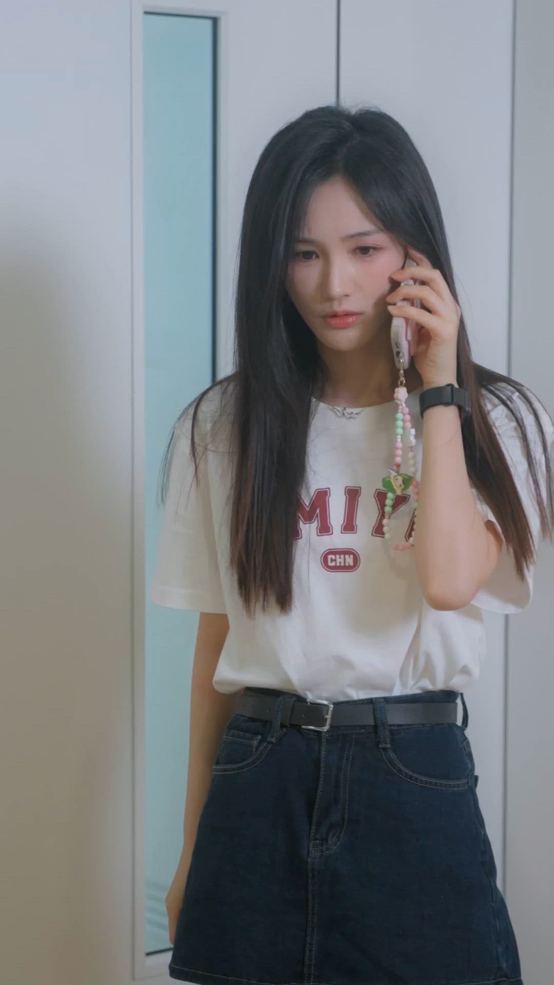 Liang Yong Ni 梁咏妮 Bossy CEO Hidden Identity Rise to Power Celebrity Viu Cdrama micro drama short dramas 云起盼星河 When Clouds Rise I Long for the Stars ep 39