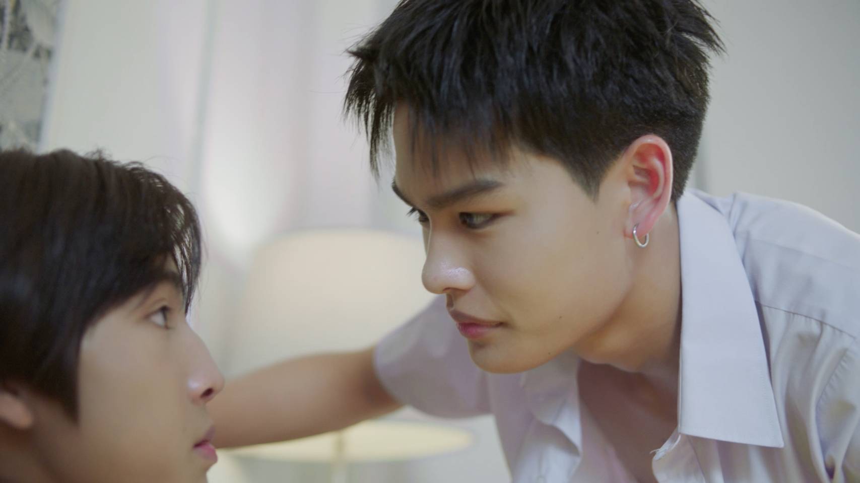 PeemKrit Krittapas Panitpongsathorn Book Shane Thanatpong Thaveesapmanee Frame Make It Right รักออกเดิน Viu LGBTQ rom com thai drama BL drama highschool drama 14