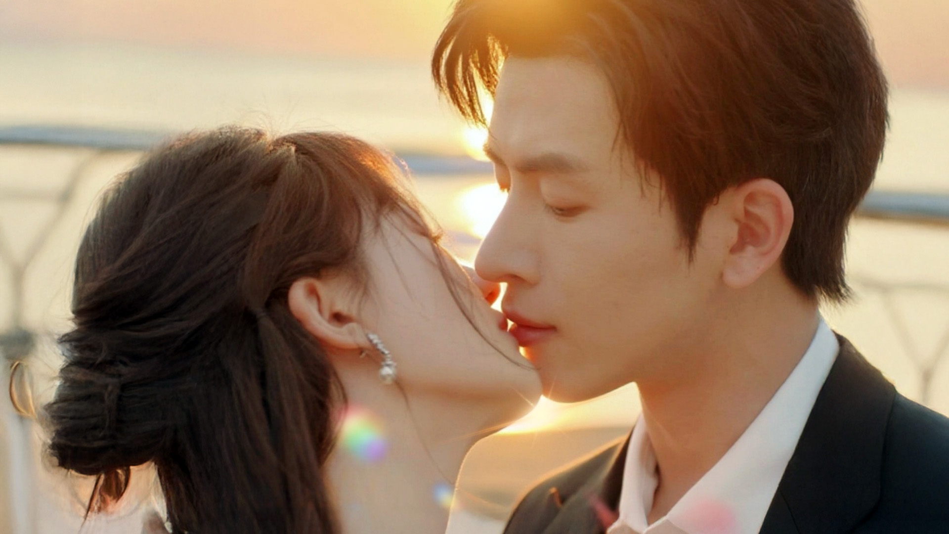 When Clouds Rise I Long for the Stars 云起盼星河 Liang Yong Ni Lin Jia Qi Shu Ting Bossy CEO Hidden Identity Rise to Power Celebrity Viu Cdrama micro drama short dramas feature image