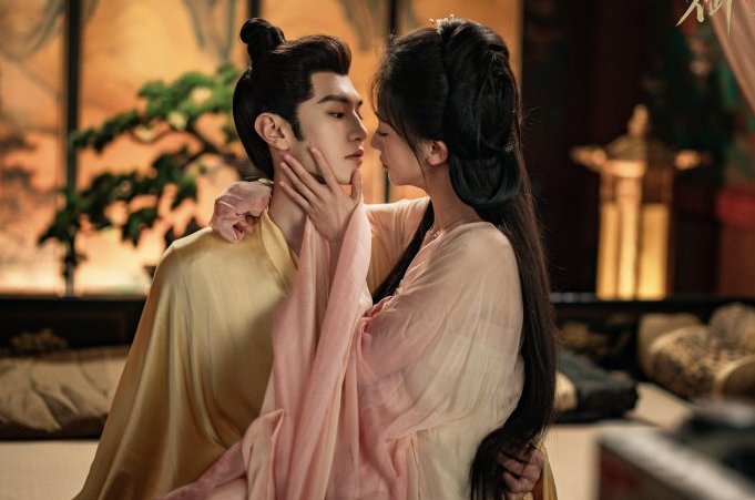 御廷谣 Royal Betrothal Demon Chen Zhe Yuan Wu Jin Yan 陈哲远 吴谨言 Viu cdramas to watch historical Costume Romance Political 3