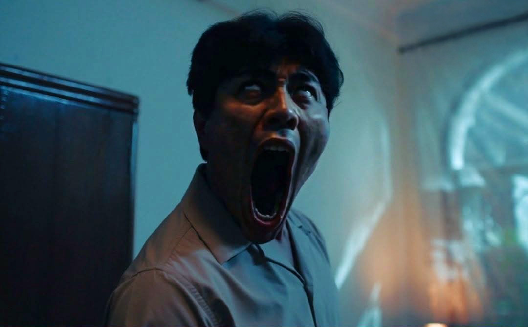 Meerqeen as Syawal The Hidden Hand Dia Perempuan Sialan horror scene viu original malaysian dramas