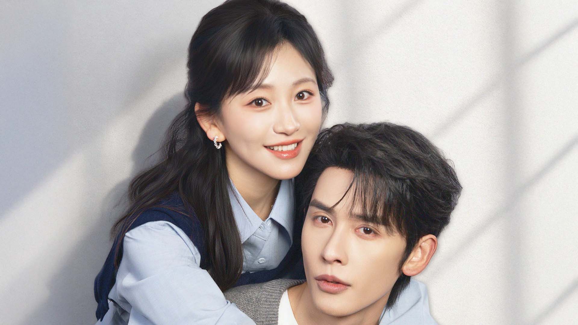 Shen Haonan as Xin Qi and Jin Zixuan as Min Hui in All My Love For You Chinese micro-drama on Viu