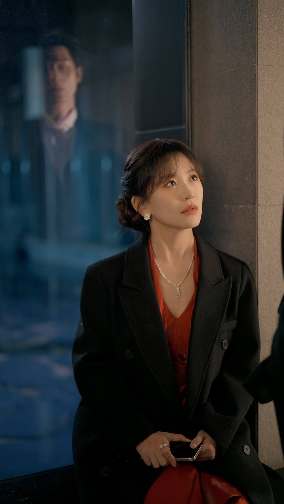 Jin Zixuan as Min Hui in Episode 3 of All My Love For You Chinese micro-drama on Viu