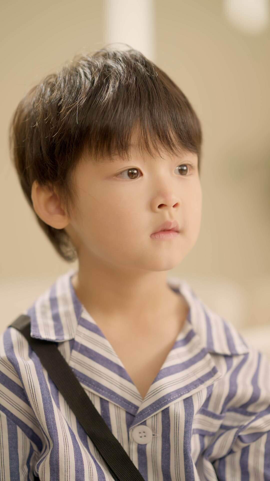 Bao You as Min Quanquan in Episode 17 of All My Love For You Chinese micro-drama on Viu