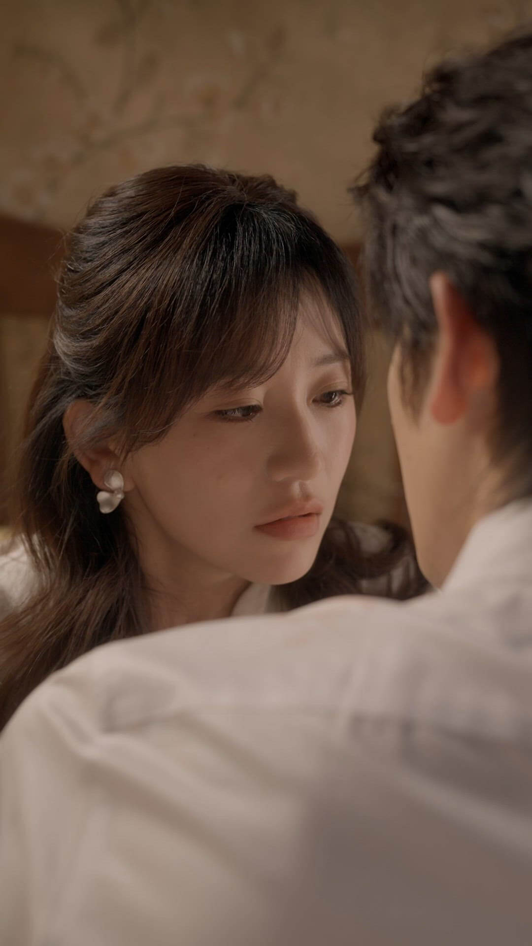 Romantic scene featuring Shen Haonan as Xin Qi and Jin Zixuan as Min Hui in Episode 38 of All My Love For You Chinese micro-drama on Viu